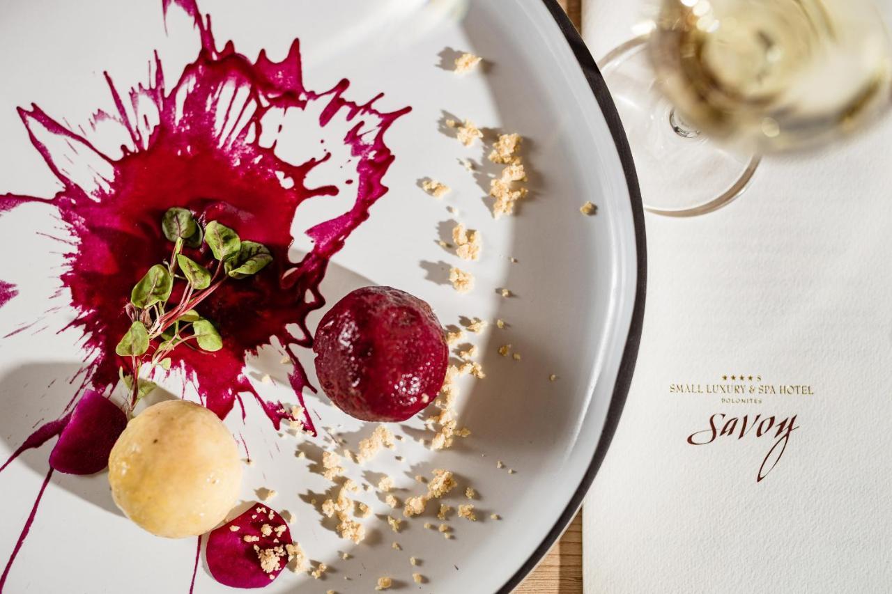 Savoy Dolomites Luxury & Spa Hotel Selva di Val Gardena Esterno foto