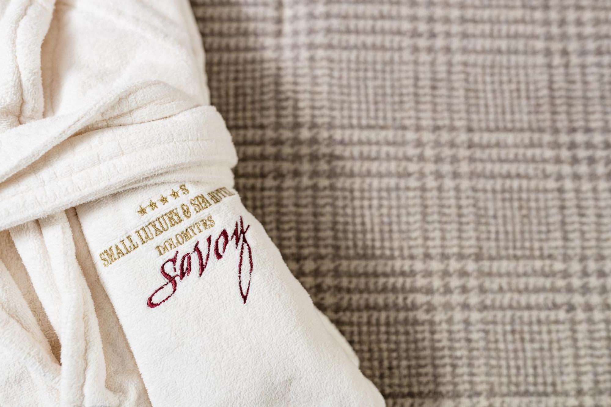 Savoy Dolomites Luxury & Spa Hotel Selva di Val Gardena Esterno foto