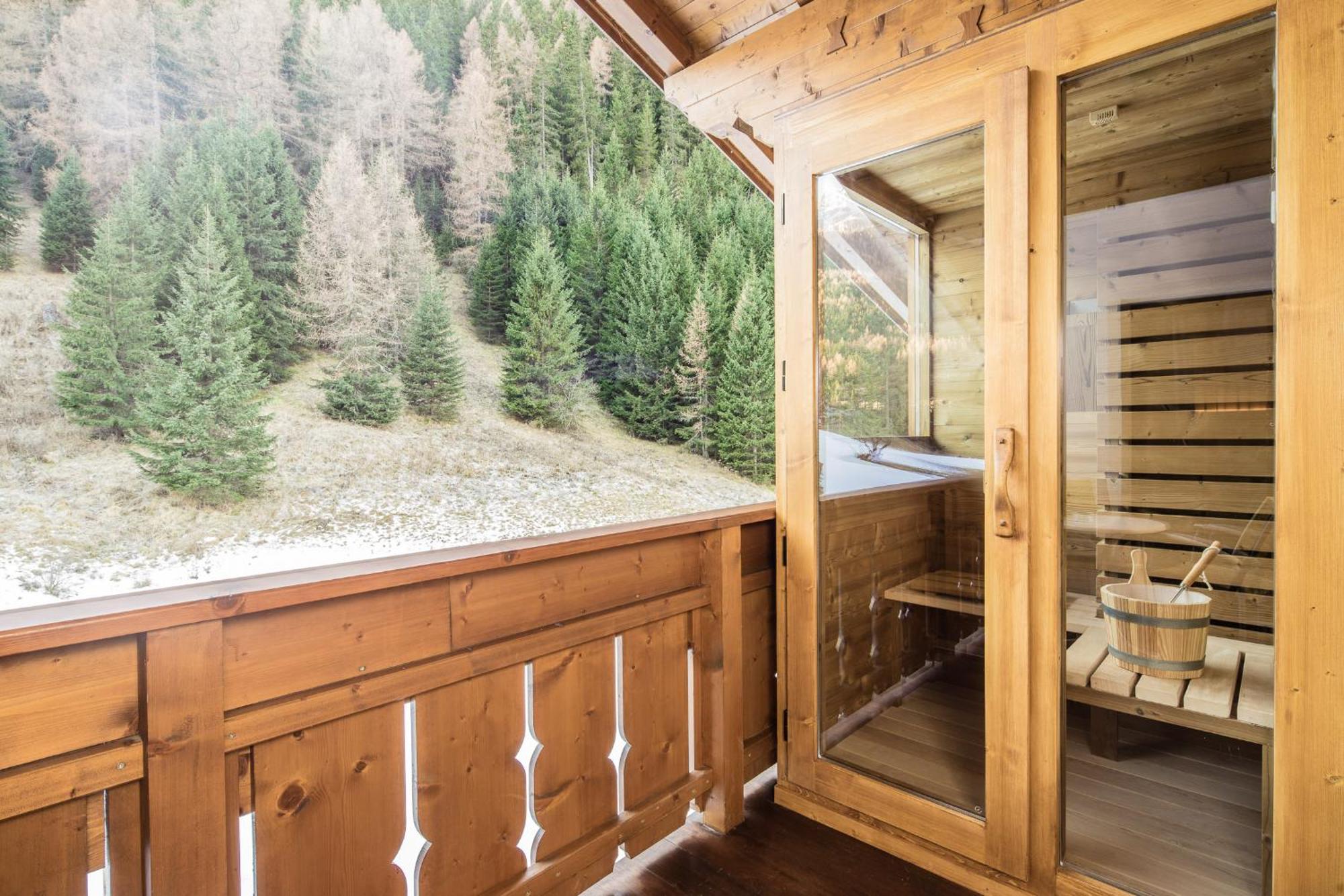 Savoy Dolomites Luxury & Spa Hotel Selva di Val Gardena Esterno foto