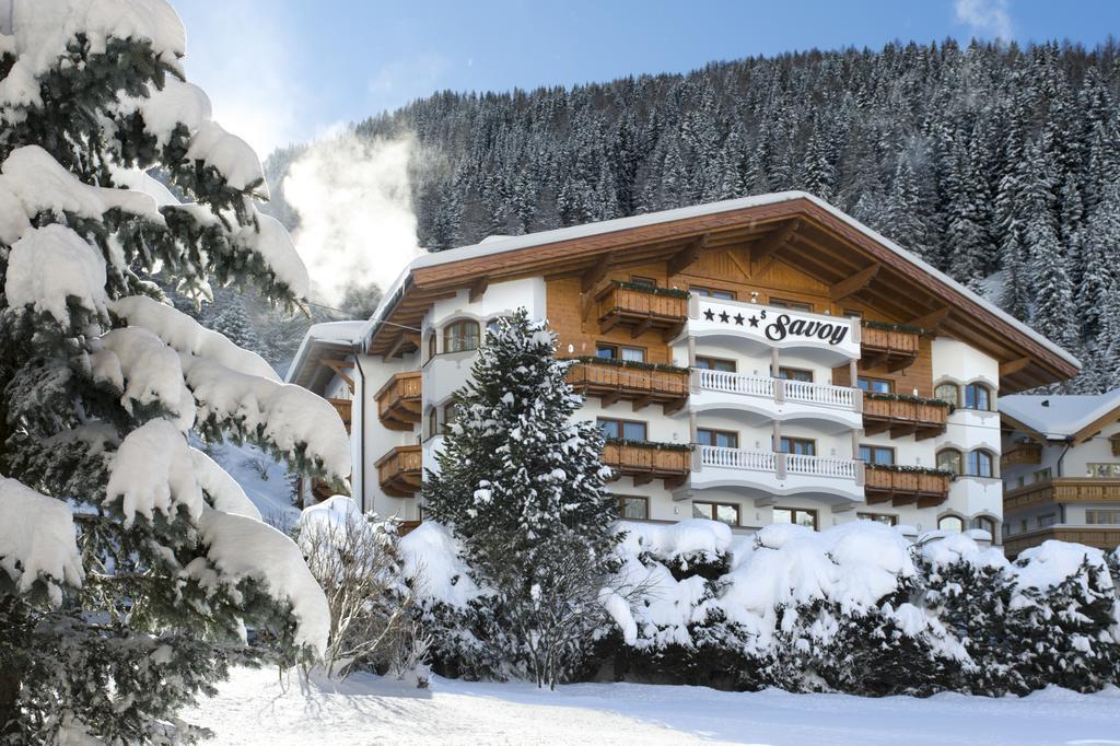 Savoy Dolomites Luxury & Spa Hotel Selva di Val Gardena Esterno foto