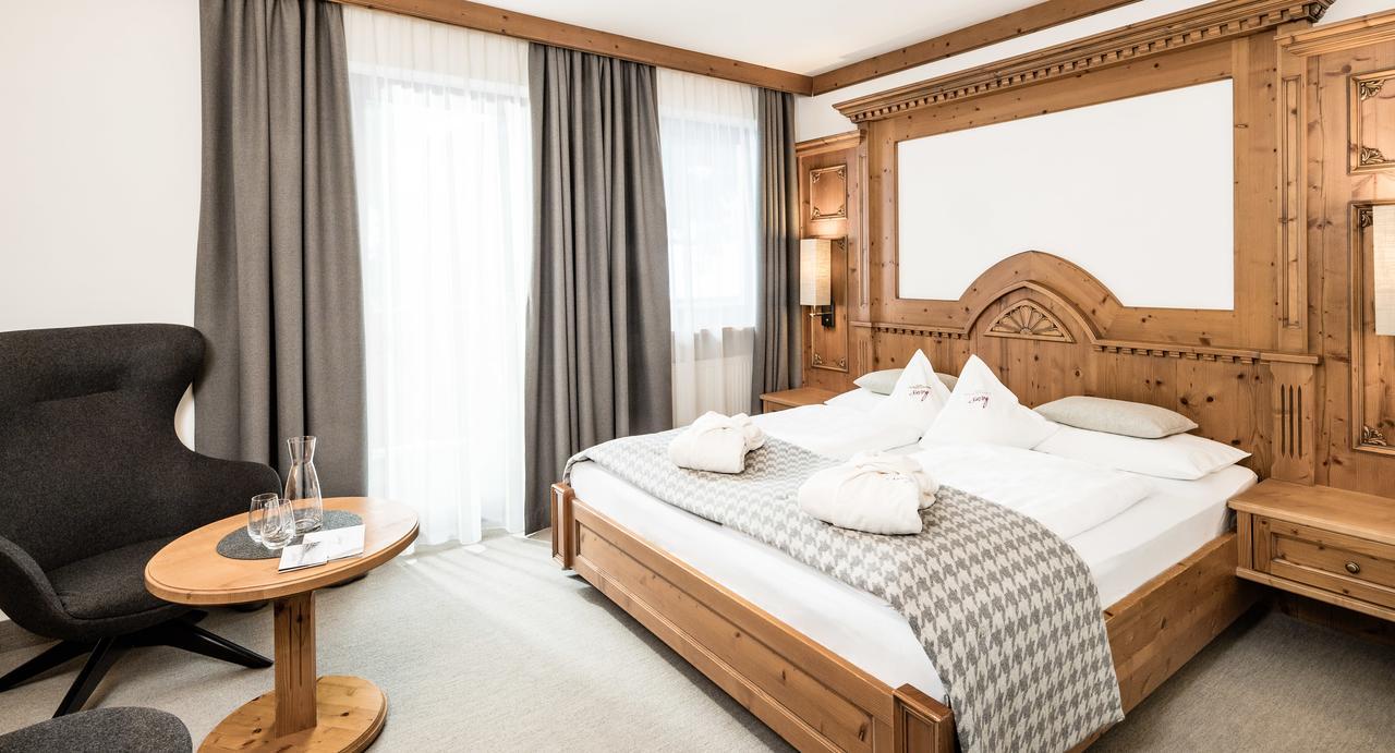 Savoy Dolomites Luxury & Spa Hotel Selva di Val Gardena Esterno foto